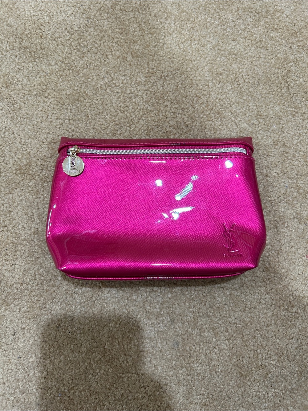 Brand New! Yves Saint Laurent Shiny Fuchsia Patent Cosmetic Pouch